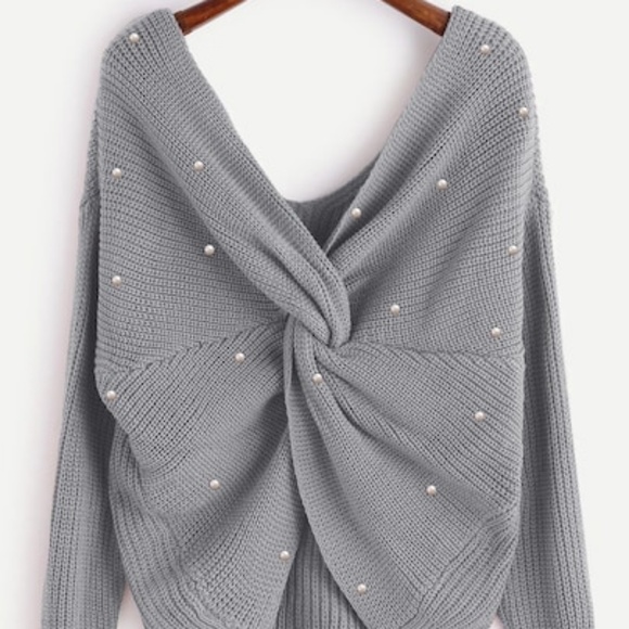 Sweaters - Knotted cropped Sweater
